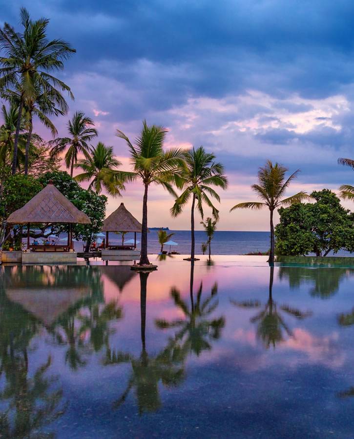 Lombok; Night Pool